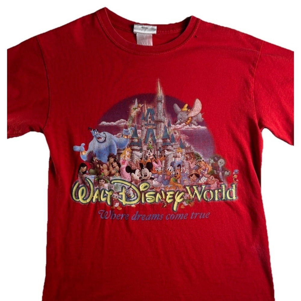 Disney Walt Disney World Shirt Mens Large Red Castle Characters Graphic Tee